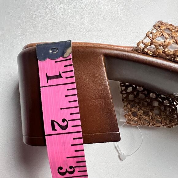 TOSCANELLA Women's Tan Made In Italy Gaucho Raffia Heeled Sandals  Sz 9 - Picture 9 of 11
